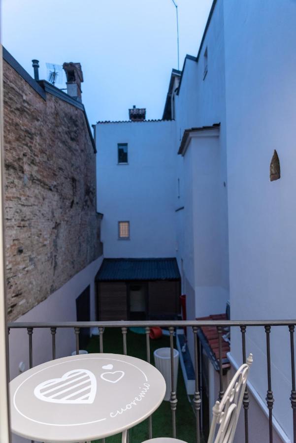 Casa Del Profumo Hotel Пиаченца Екстериор снимка