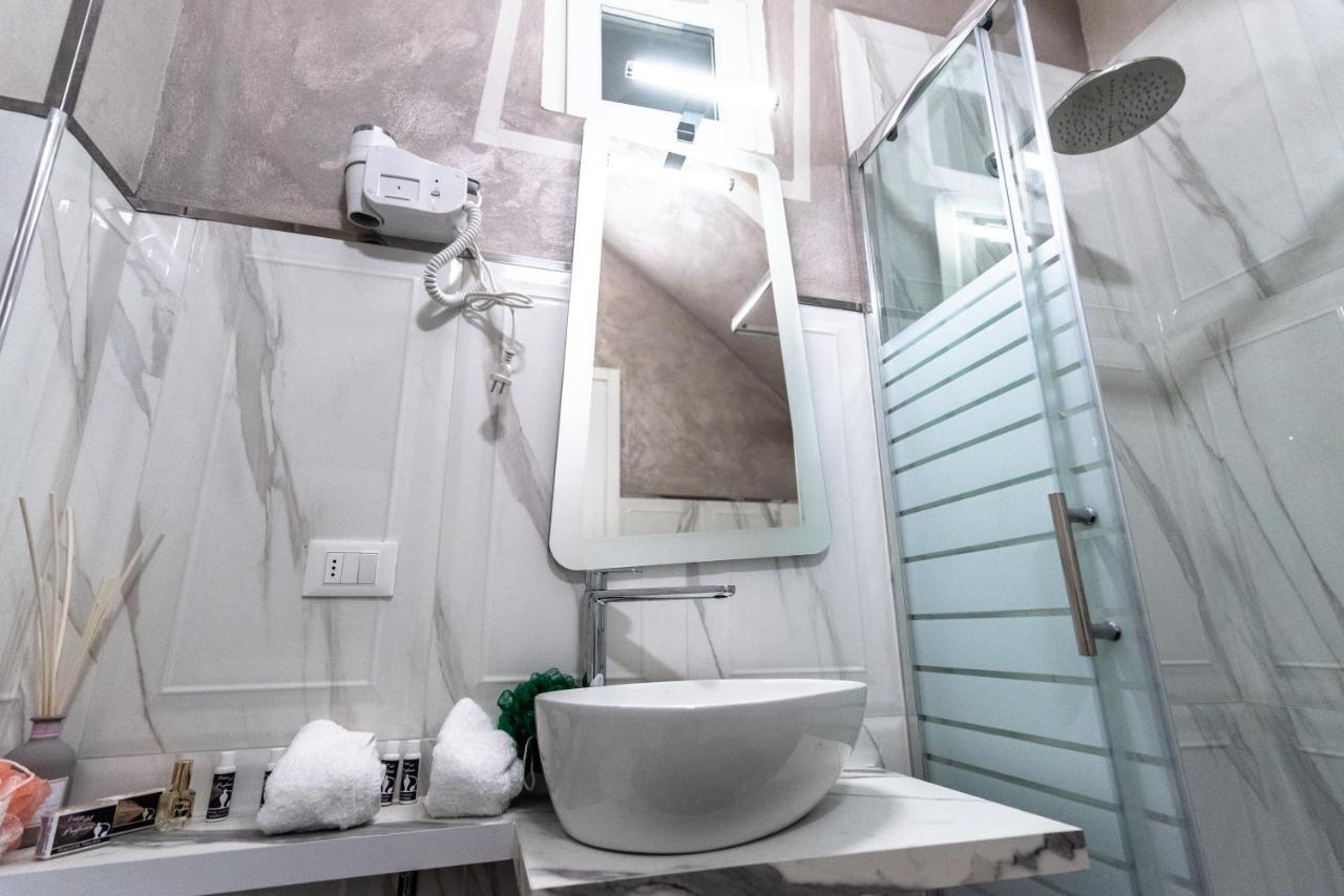 Casa Del Profumo Hotel Пиаченца Екстериор снимка